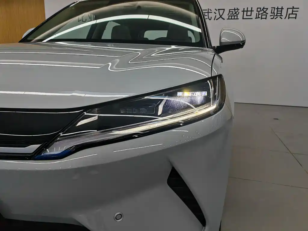 BYD Yuan UP 2025 Smart Driving Edition 401KM Excellence 2025 - thumbnail 16