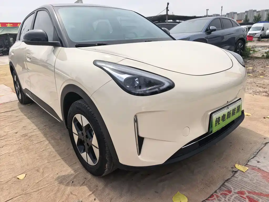 Geely Galaxy Xingyuan 2025 UP 410km Explorer Edition 2025 - thumbnail 3