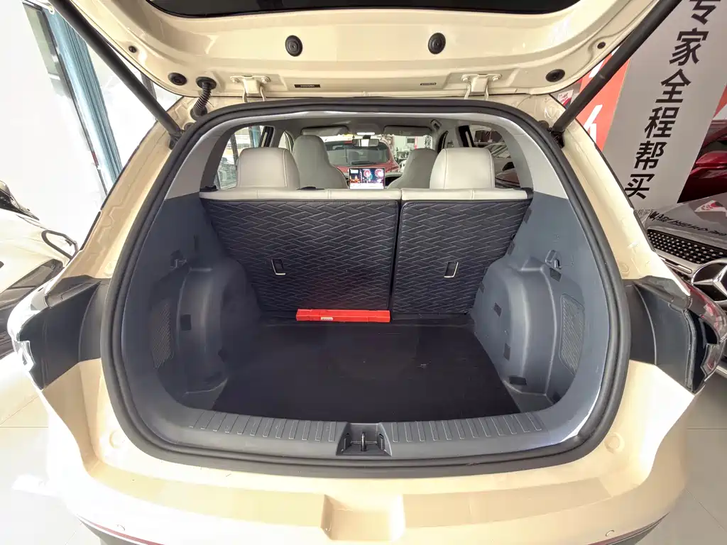 Geely Galaxy Xingyuan 2025 UP 410km Exploration Edition 2024 - thumbnail 9