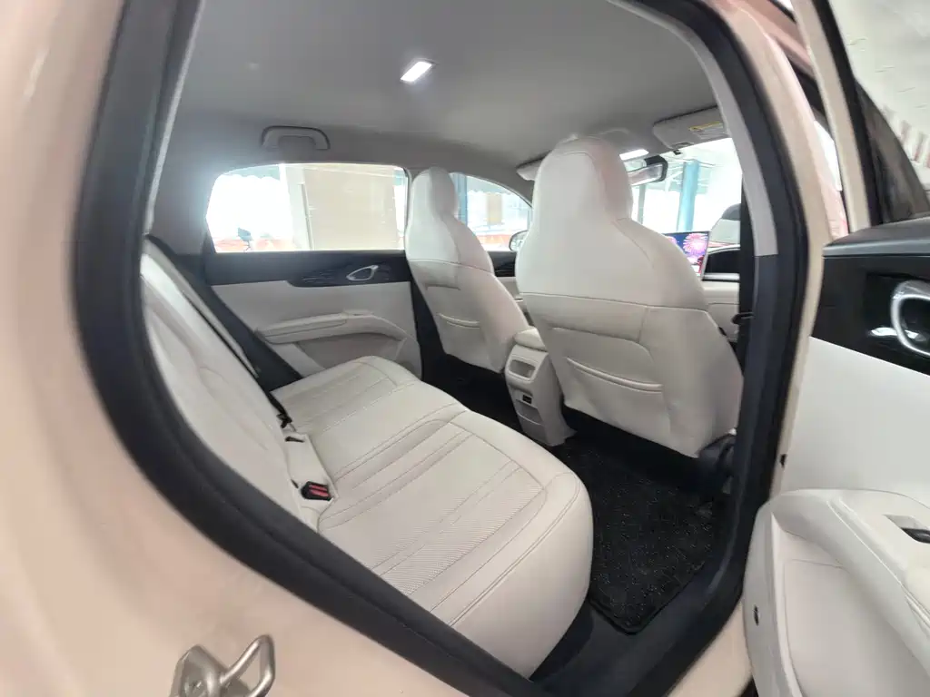 Geely Galaxy Xingyuan 2025 UP 410km Exploration Edition 2024 - thumbnail 11