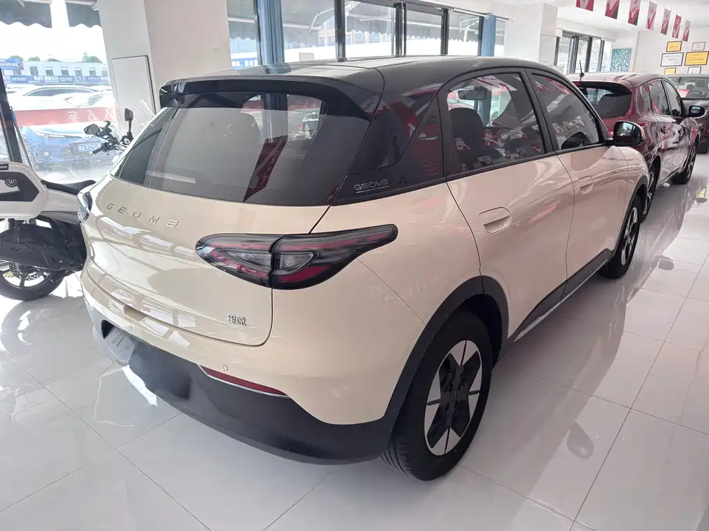 Geely Galaxy Xingyuan 2025 UP 410km Exploration Edition 2024 - thumbnail 13