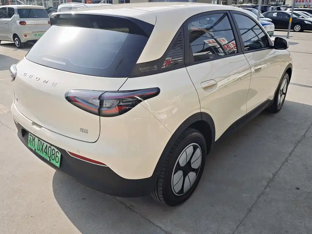 Geely Galaxy Geely Xingyuan 2025 410km Freedom Edition 2025 - thumbnail 6