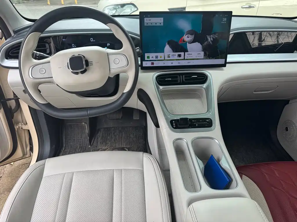 Geely Galaxy Geely Xingyuan 2025 UP 410km Exploration+ Edition 2025 - thumbnail 9