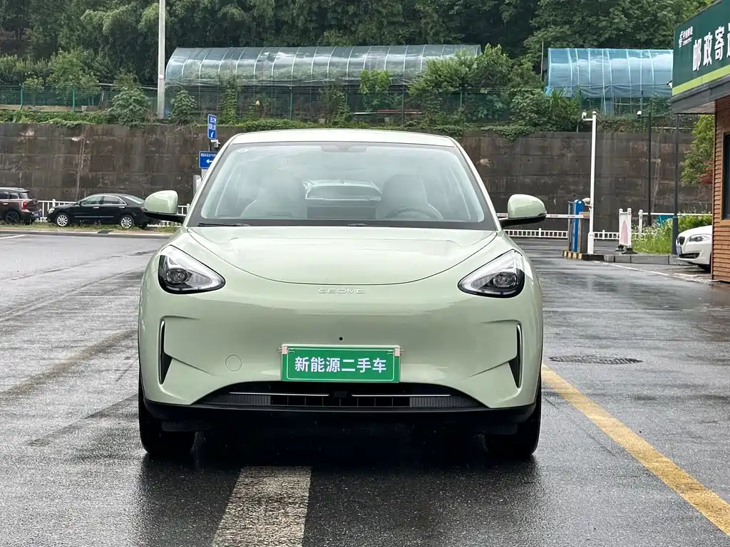 Geely Galaxy Xingyuan 2025 UP 410km Explorer Edition 2024 - thumbnail 2