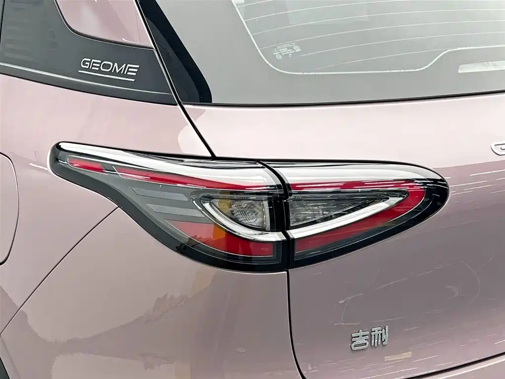 Geely Galaxy Geome Xingyuan 2025 UP 410km Exploration Edition 2025 - thumbnail 10