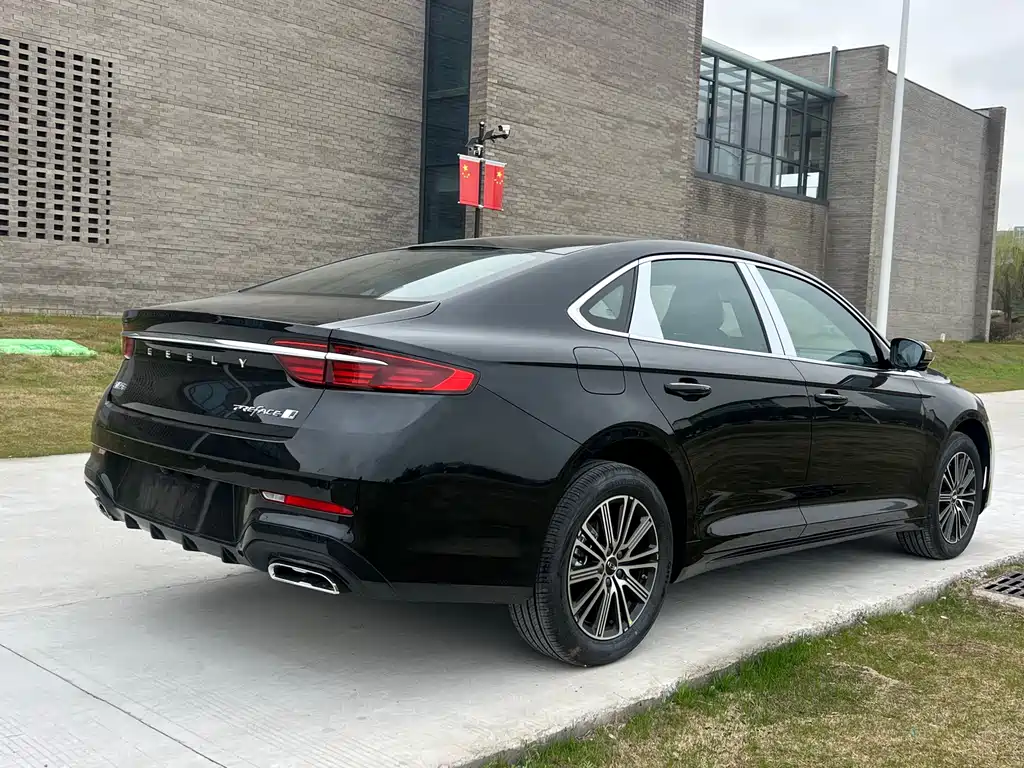 Geely Auto Geely Preface 2026 Dongfang Yao 1.5TD Jinghong Edition 2025 - thumbnail 6