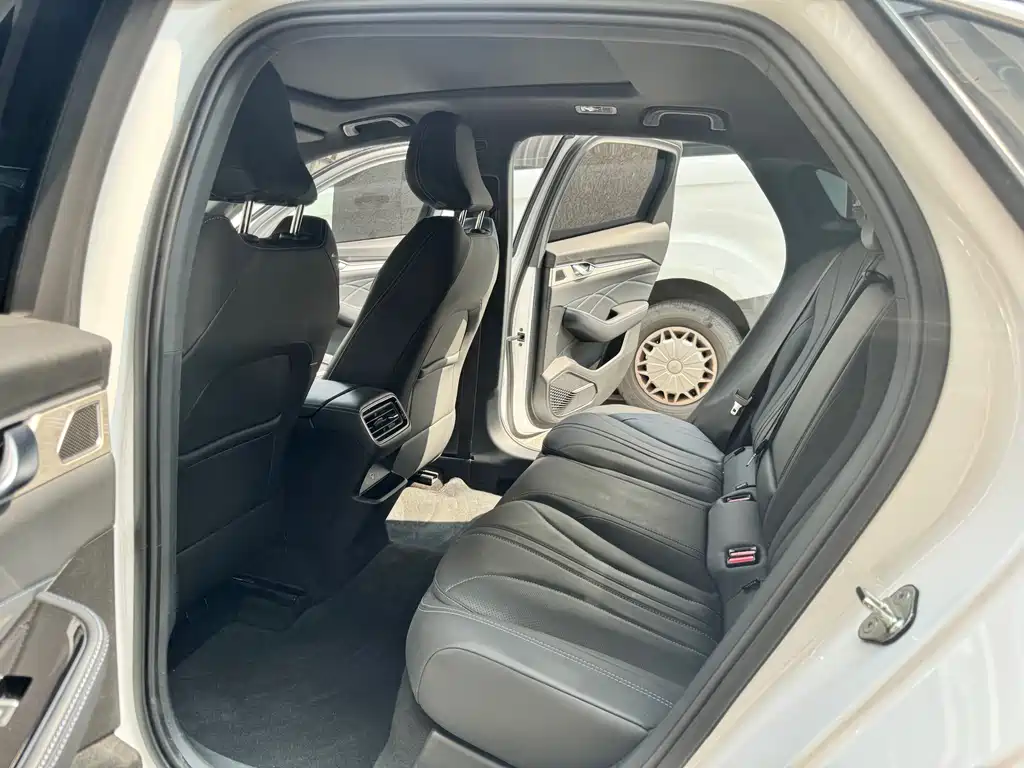 Geely Auto Preface 2026 Oriental Shine 1.5TD Kunlun Edition 2025 - thumbnail 8