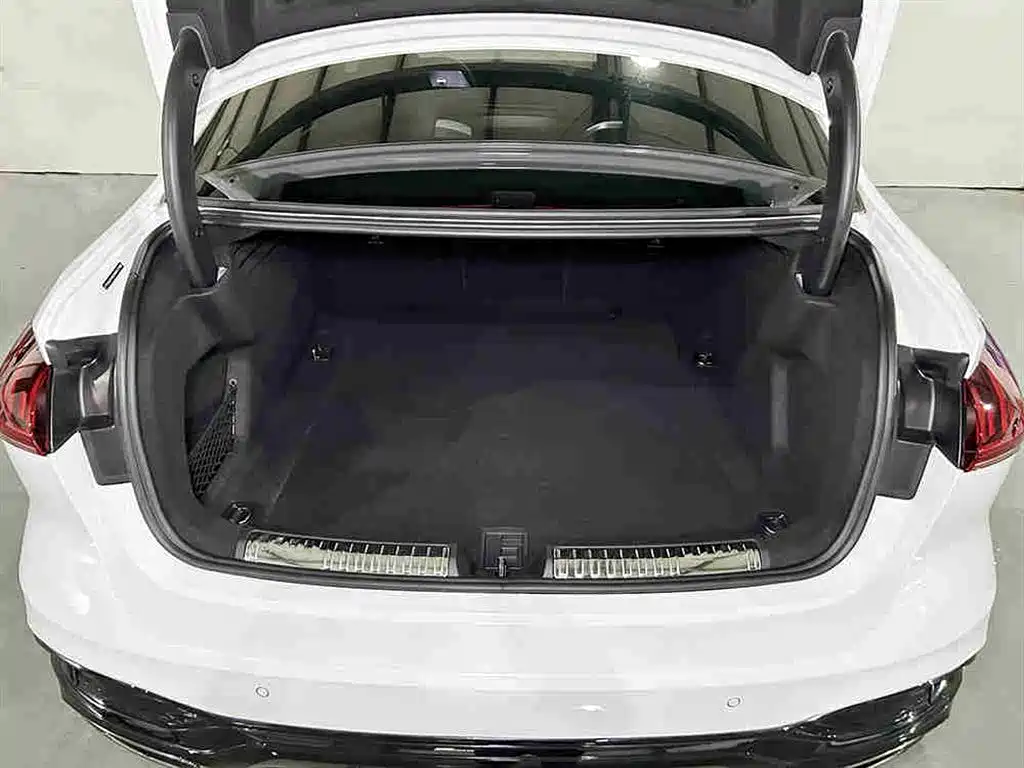 Audi Audi A5L 2026 2.0T Sport quattro 2025 - thumbnail 6