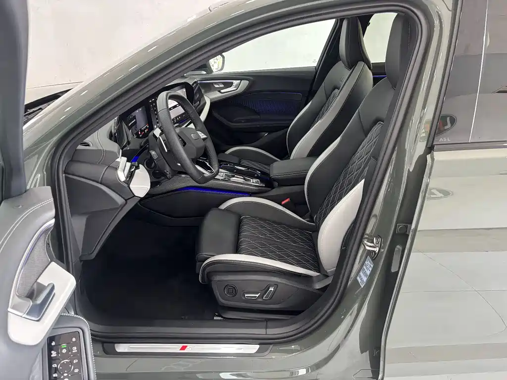 Audi Audi A5L 2026 2.0T Sport quattro 2025 - thumbnail 13