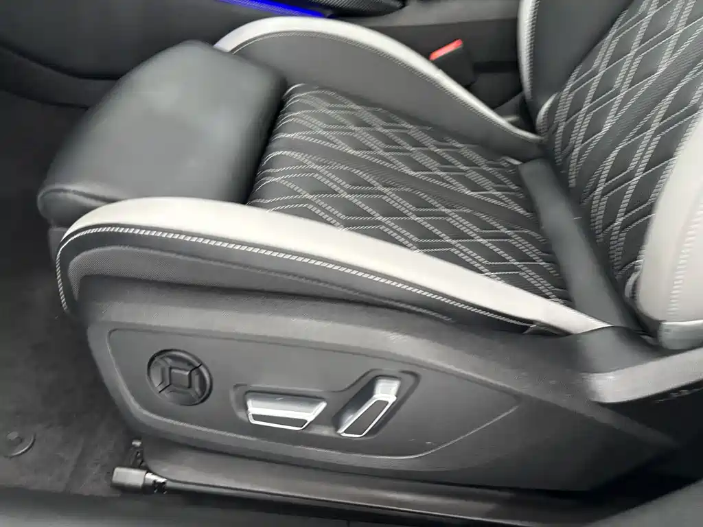 Audi Audi A5L 2026 2.0T Sport quattro 2025 - thumbnail 15