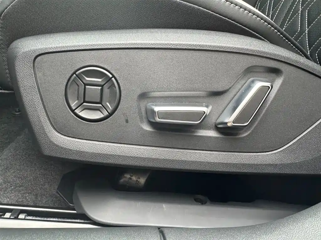 Audi Audi A5L 2026 2.0T Sport quattro 2026 - thumbnail 14