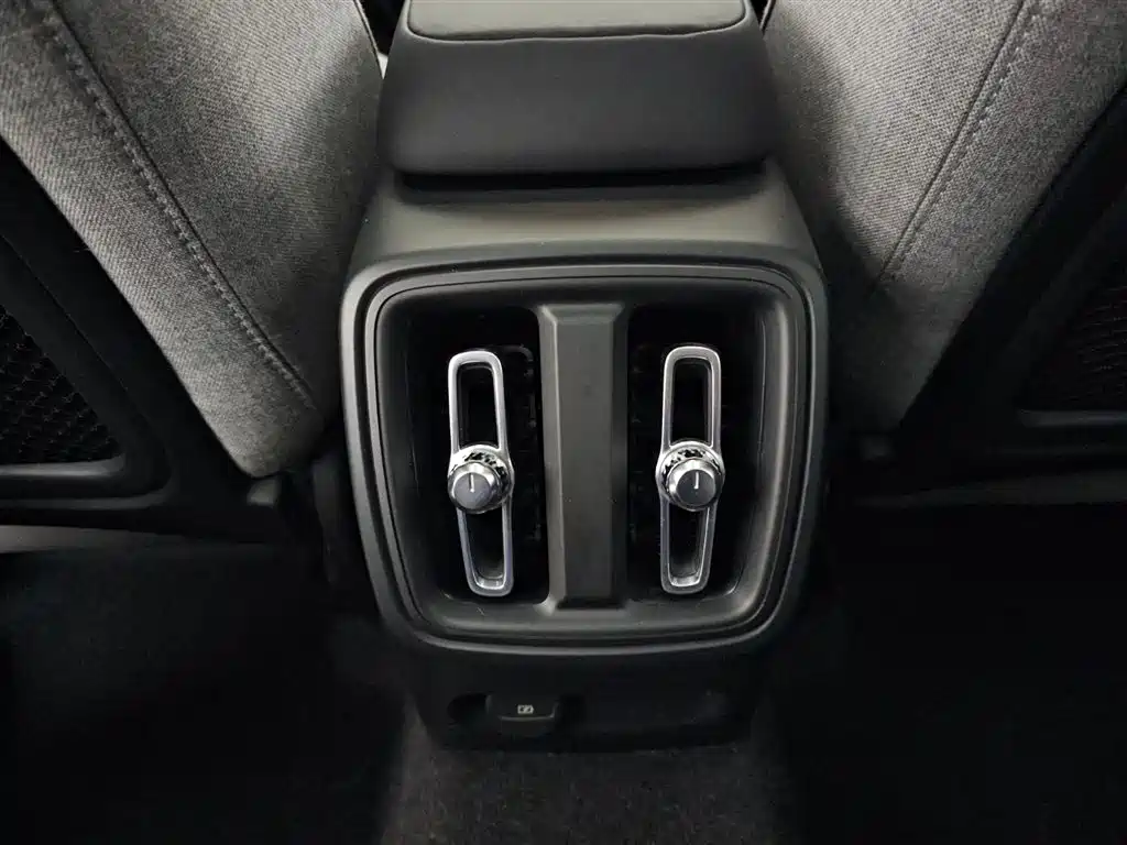 Volvo Volvo XC40 Recharge 2023 Long Range 2023 - thumbnail 13
