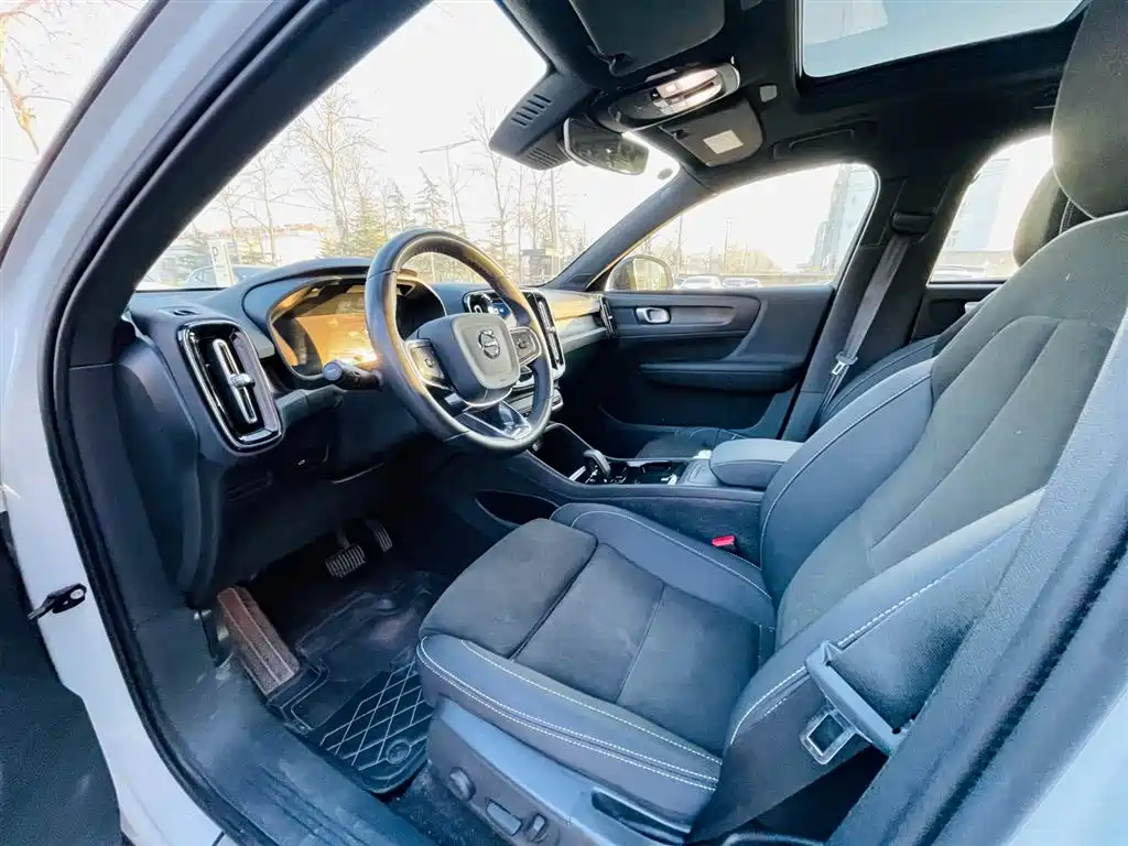 Volvo Volvo XC40 Recharge 2023 Long Range 2023 - thumbnail 11