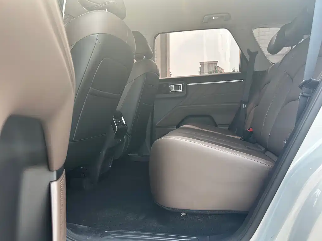 Wuling Motors Xingguang 560 2026 1.5T CVT Elite 2026 - thumbnail 10