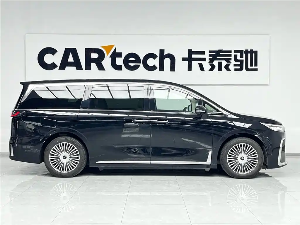 Voyah Voyah Dreamer 2025 PHEV AWD Prestige Kunpeng Edition 2025 - thumbnail 3
