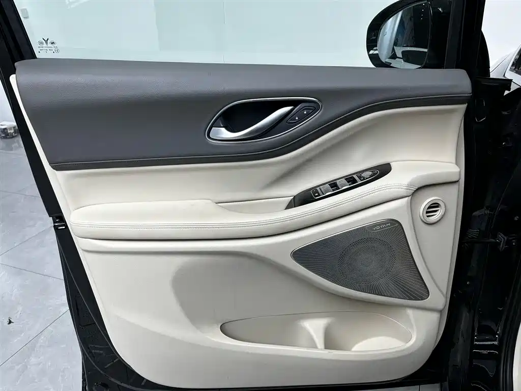 Voyah Voyah Dreamer 2025 PHEV AWD Prestige Kunpeng Edition 2025 - thumbnail 11
