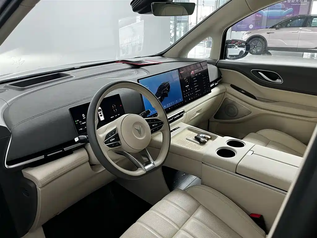 Voyah Voyah Dreamer 2025 PHEV AWD Prestige Kunpeng Edition 2025 - thumbnail 15
