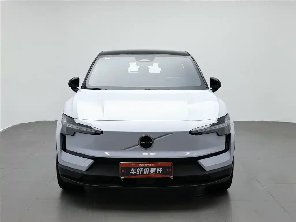 Volvo Volvo EX30 2025 Plus RWD Extended Range 2026 - thumbnail 3