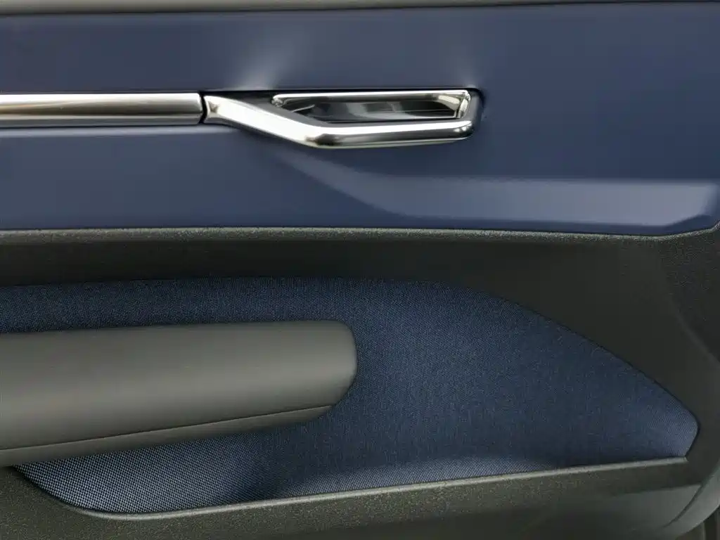 Volvo Volvo EX30 2025 Plus RWD Extended Range 2026 - thumbnail 9