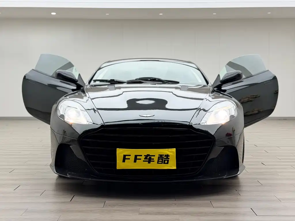 Aston Martin Aston Martin DB9 2011 6.0L Touchtronic Coupe 2011 - thumbnail 4