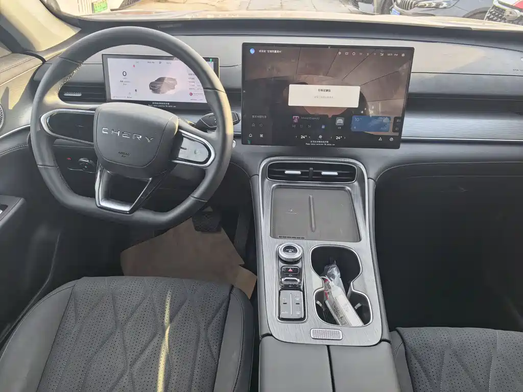 Chery Chery Tiggo 8 Plus 2025 290TGDI DCT Premium 2025 - thumbnail 7