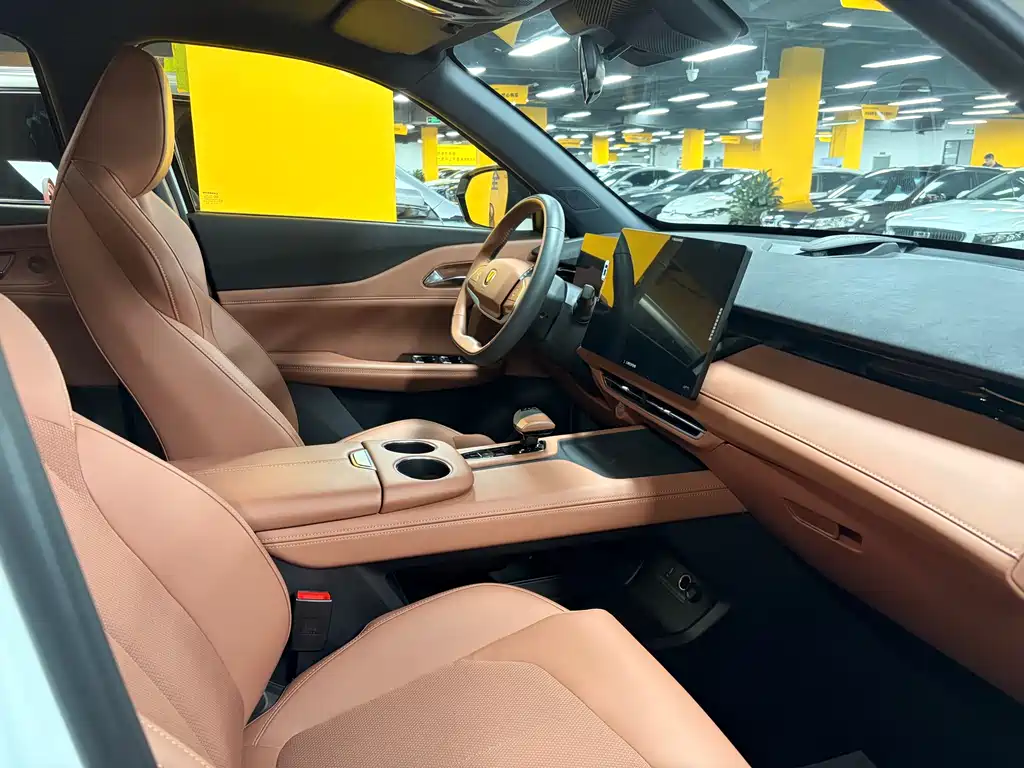 Changan Changan UNI-Z 2025 1.5T Luxury Edition 2024 - thumbnail 4