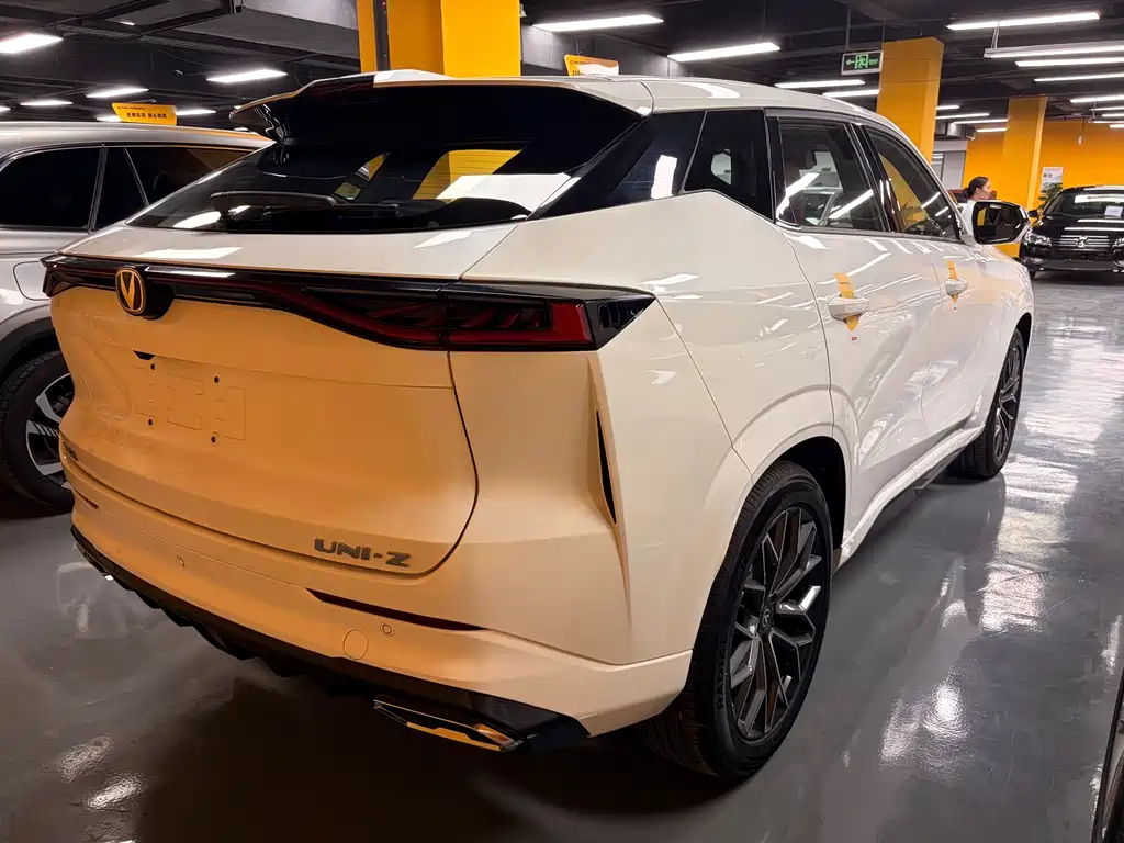 Changan Changan UNI-Z 2025 1.5T Luxury Edition 2024 - thumbnail 8