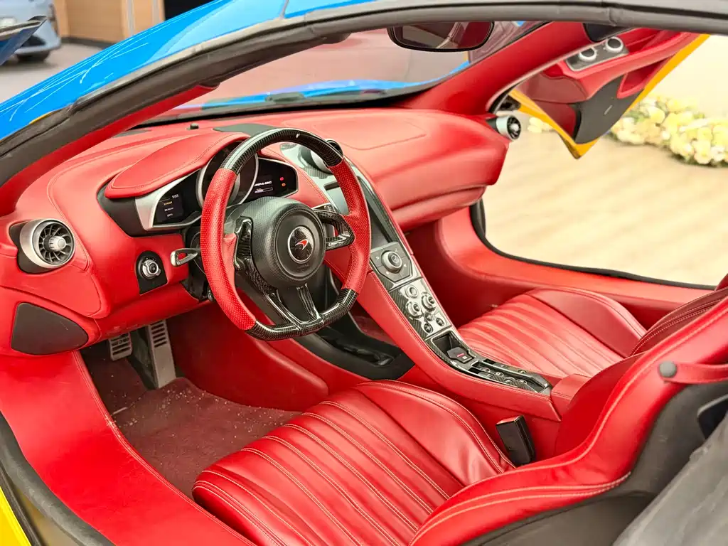 McLaren McLaren 12C 2013 3.8T Spider 50th Anniversary Edition 2015 - thumbnail 17