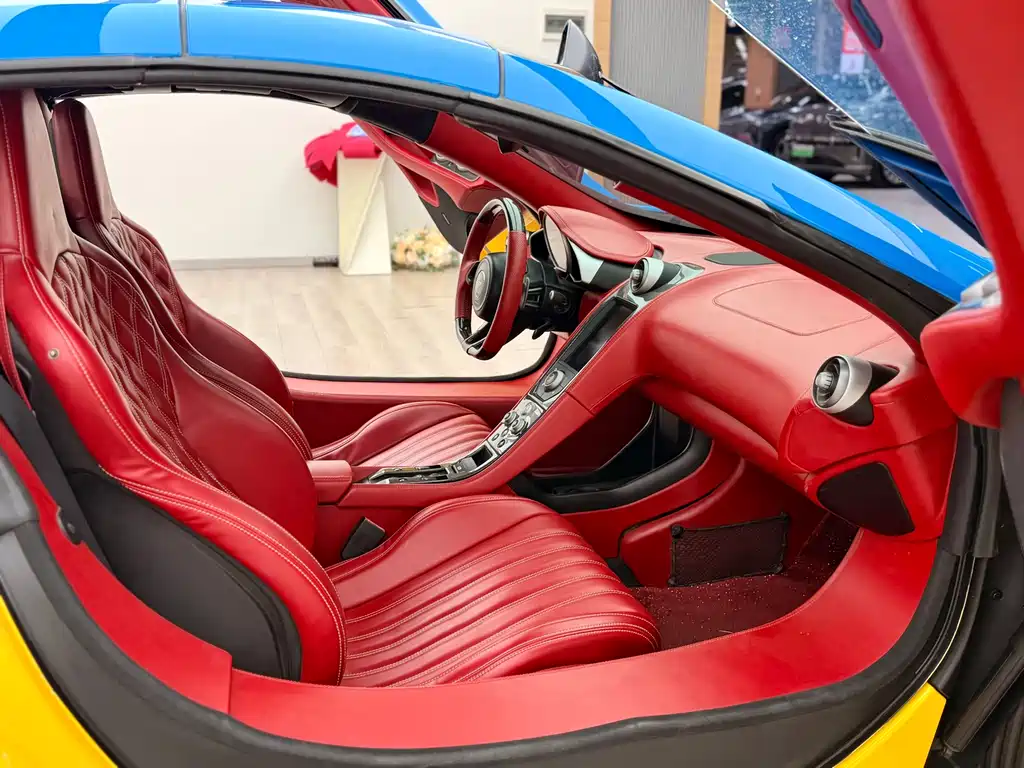 McLaren McLaren 12C 2013 3.8T Spider 50th Anniversary Edition 2015 - thumbnail 20