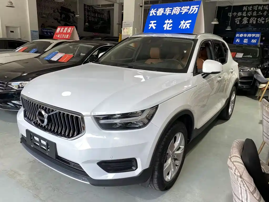 Volvo Volvo XC40 2021 T4 AWD Smart Fashion Edition 2021