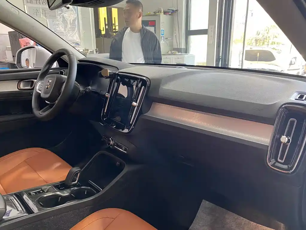 Volvo Volvo XC40 2021 T4 AWD Smart Fashion Edition 2021 - thumbnail 7