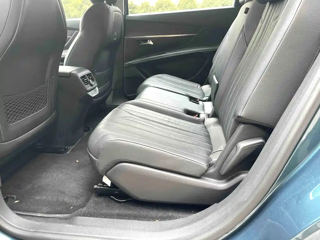 Peugeot Peugeot 5008 2023 400THP Beloved Edition 7-Seater 2023 - thumbnail 6