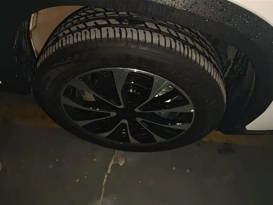 Geely Auto Boyue 2026 1.5TD Xiangwang 2026 - thumbnail 6