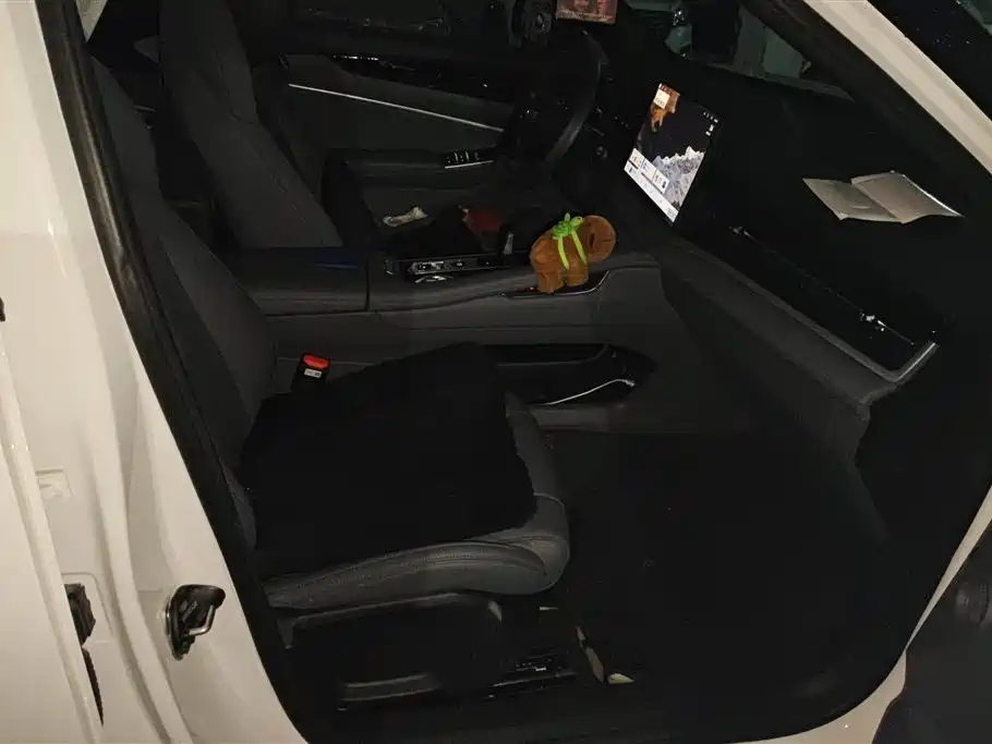 Geely Auto Boyue 2026 1.5TD Xiangwang 2026 - thumbnail 8