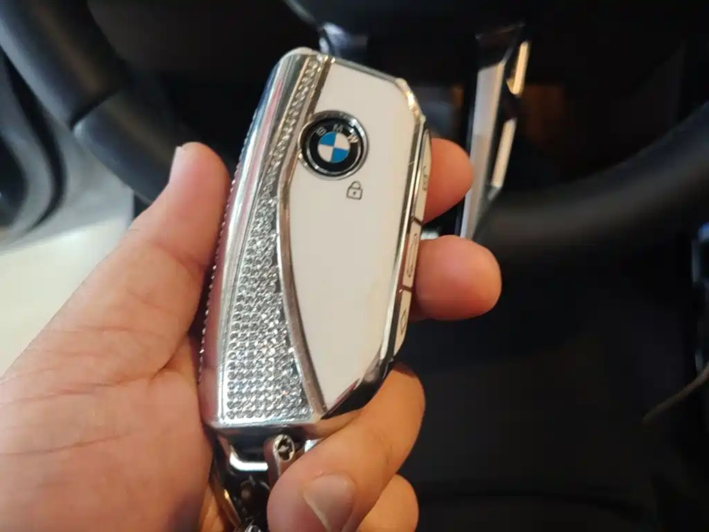 BMW BMW iX1 2025 eDrive25L M Sport 2025 - thumbnail 9