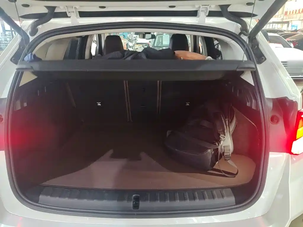 BMW BMW iX1 2025 eDrive25L M Sport 2025 - thumbnail 19