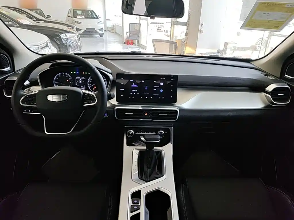 Geely Auto Binyue 2025 1.5L CVT Super 2026 - thumbnail 10