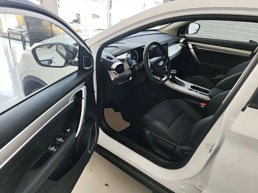 Geely Auto Binyue 2025 1.5L CVT Super 2026 - thumbnail 16
