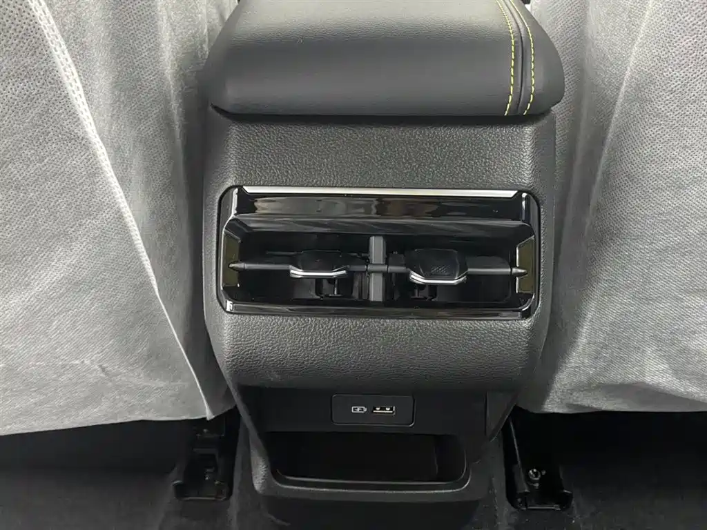 Geely Auto Geely Binyue 2025 Binyue L 1.5TD DCT Xingyao 2026 - thumbnail 27