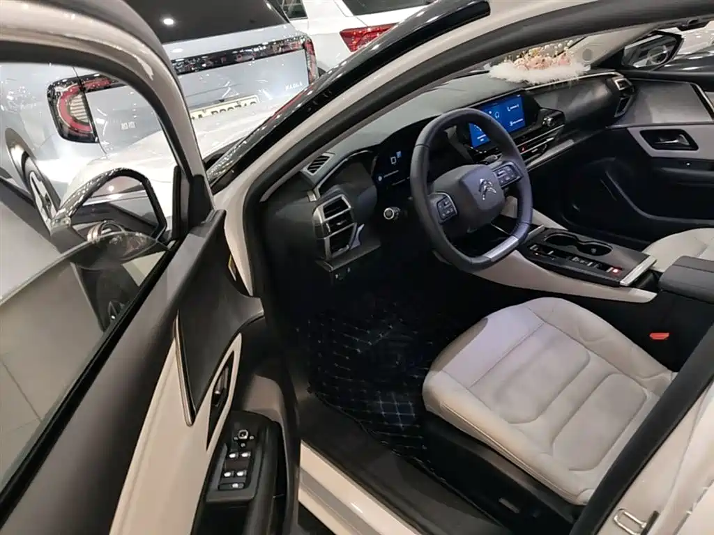 Citroen Citroen C5 X 2024 1.6T Enjoy 2024 - thumbnail 16