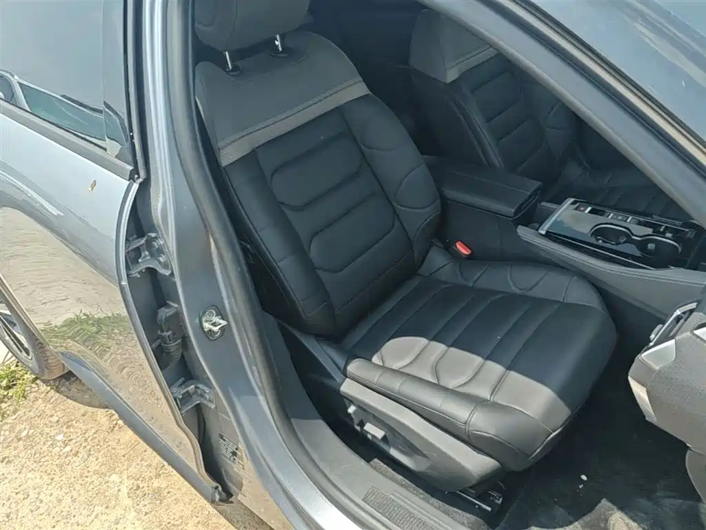 Citroen Citroen C5 X 2023 1.6T Enjoy 2024 - thumbnail 25