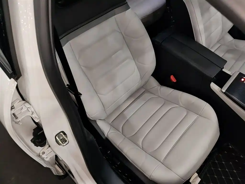 Citroen Citroen C5 X 2024 1.6T Enjoy 2024 - thumbnail 25