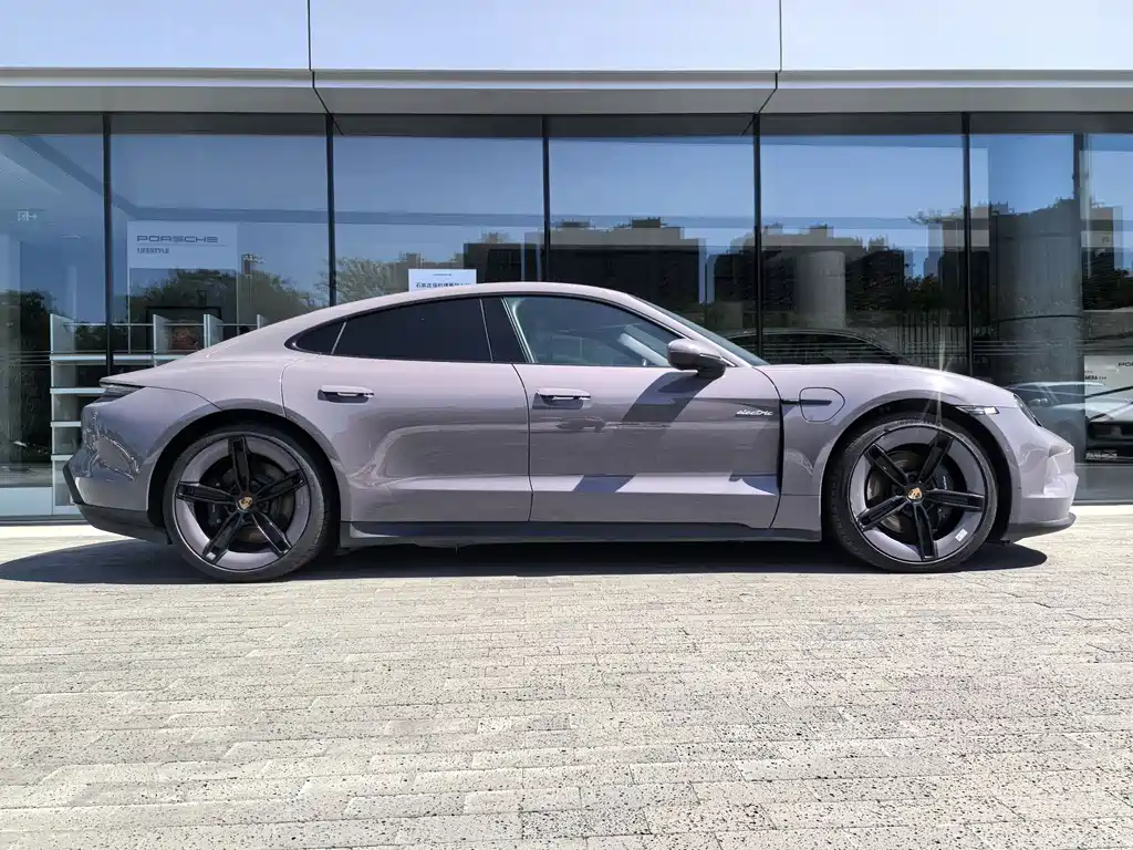 Porsche Porsche Taycan 2025 Taycan 2024 - thumbnail 4