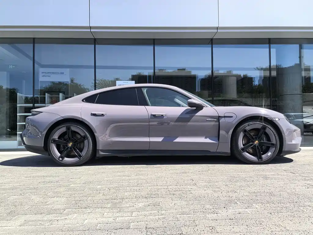 Porsche Porsche Taycan 2025 Taycan 2024 - thumbnail 9