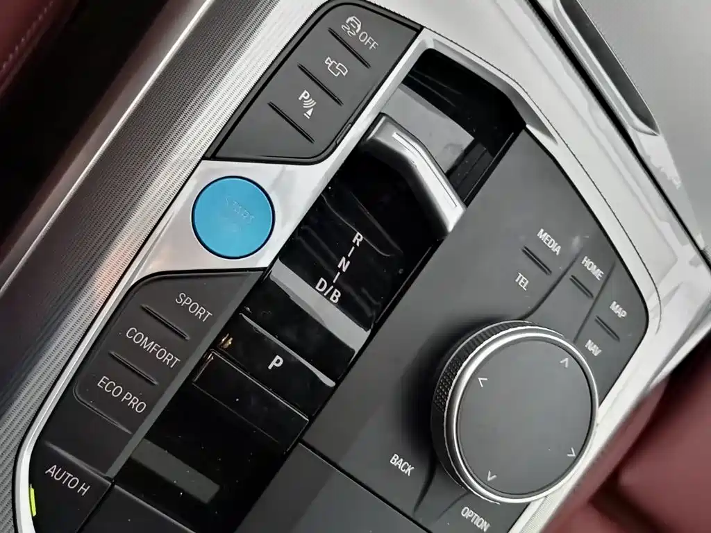 BMW BMW i4 2023 eDrive40 2025 - thumbnail 11