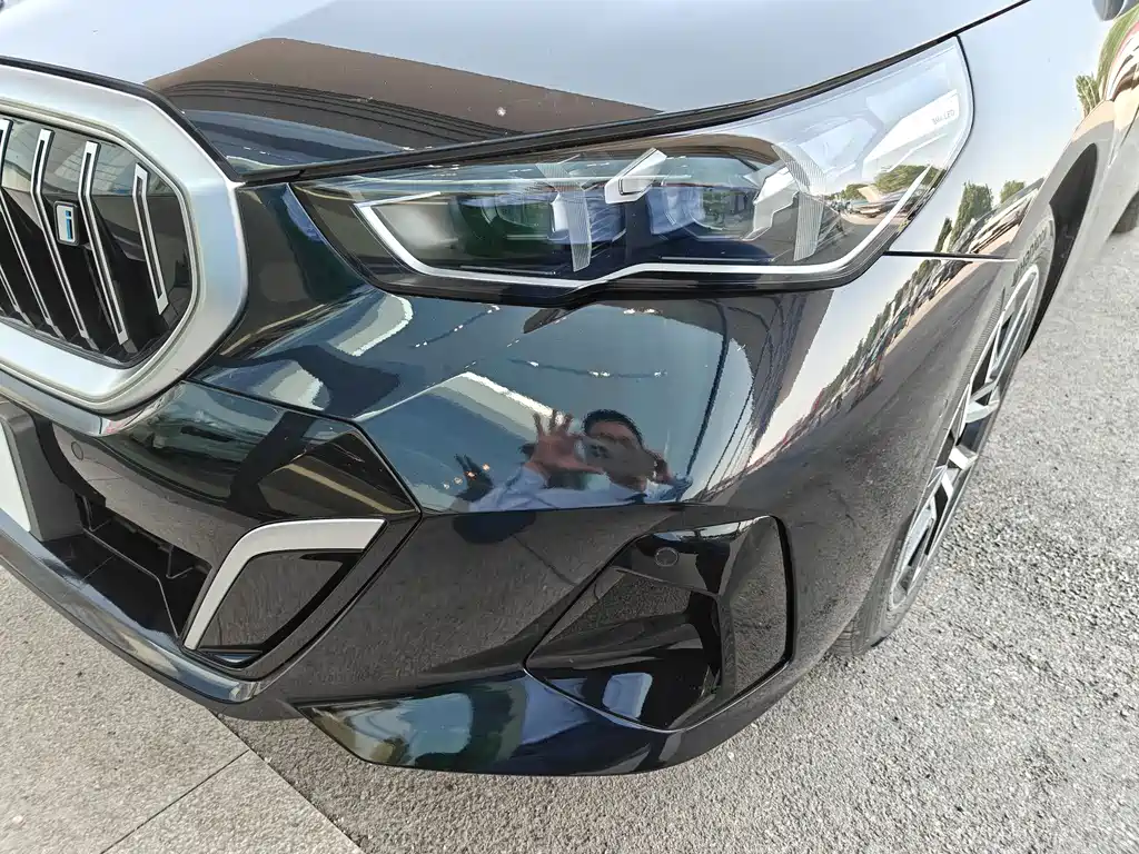 BMW BMW i5 2024 eDrive 35L Luxury M Sport Package 2025 - thumbnail 15