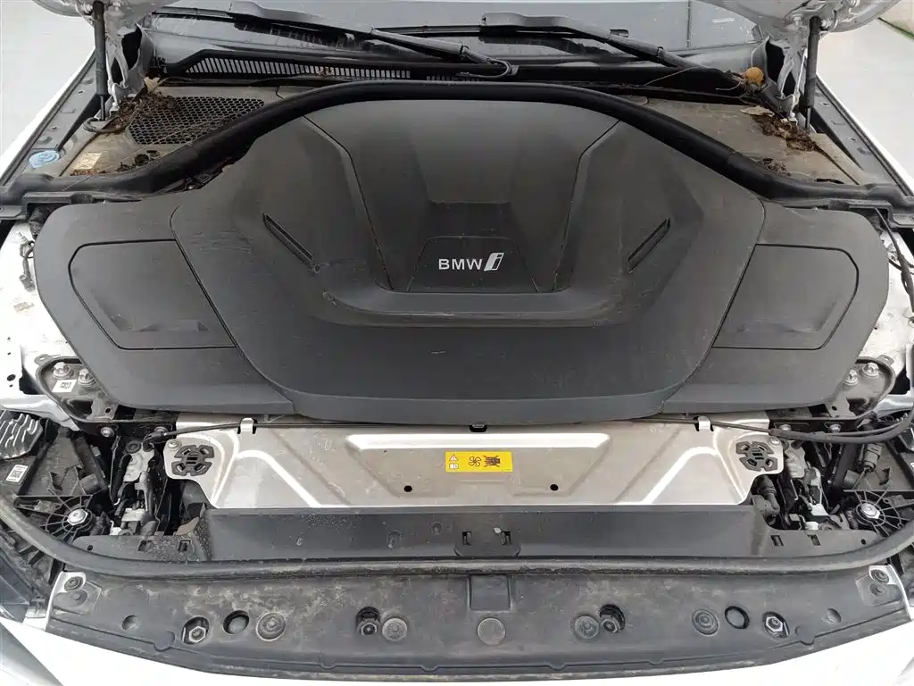 BMW BMW i4 2023 eDrive40 2025 - thumbnail 17