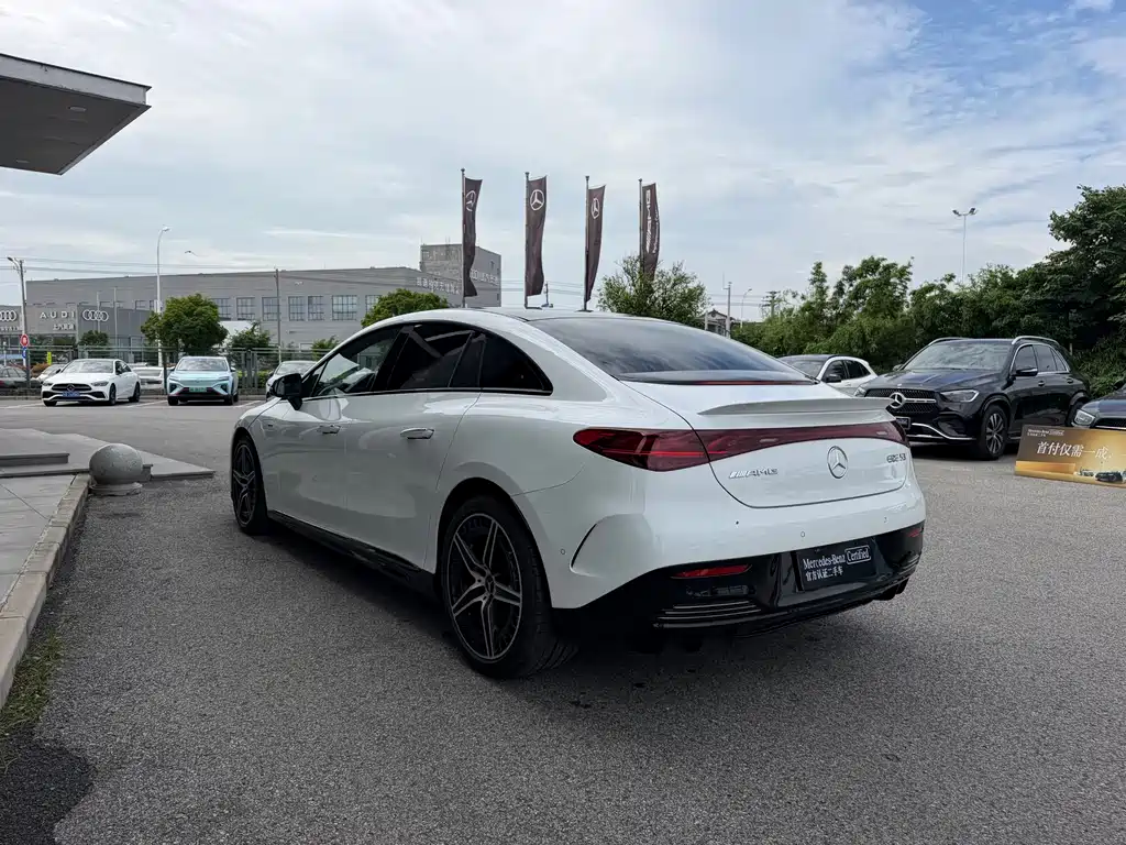 Mercedes-Benz Mercedes-AMG EQE 53 4MATIC+ 2024 - thumbnail 5