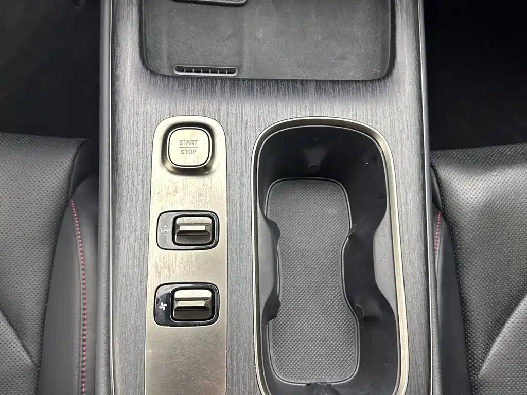 Xiaomi Auto Xiaomi SU7 2024 RWD Standard Founders Edition 2024 - thumbnail 13