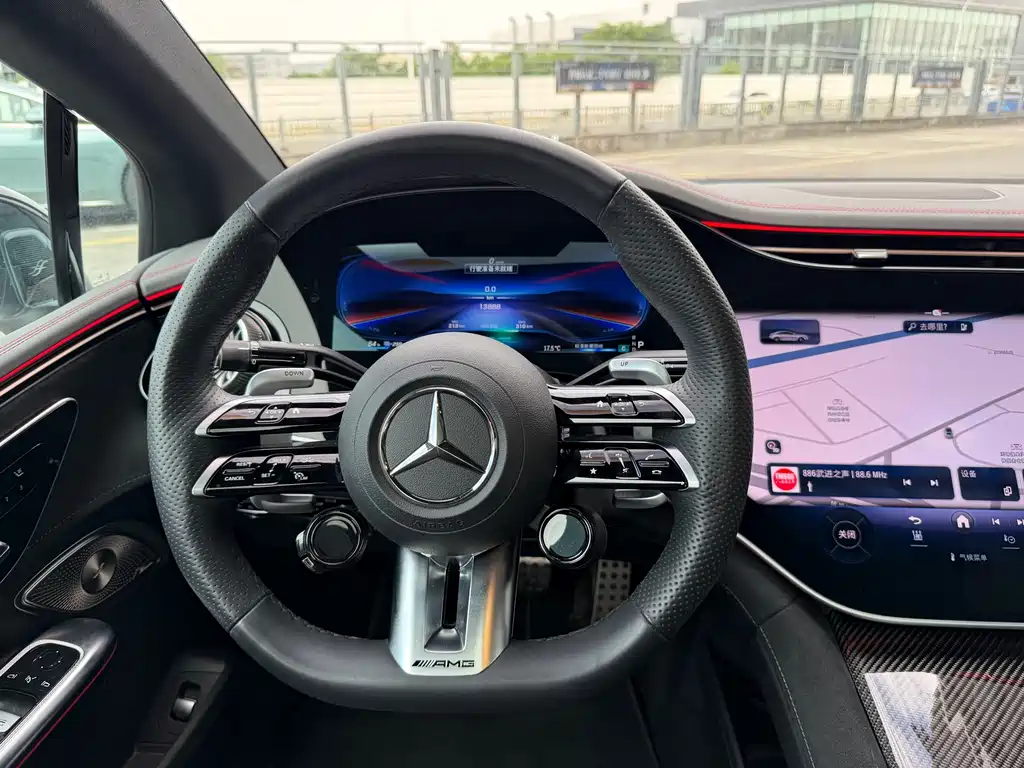 Mercedes-Benz Mercedes-AMG EQE 53 4MATIC+ 2024 - thumbnail 23